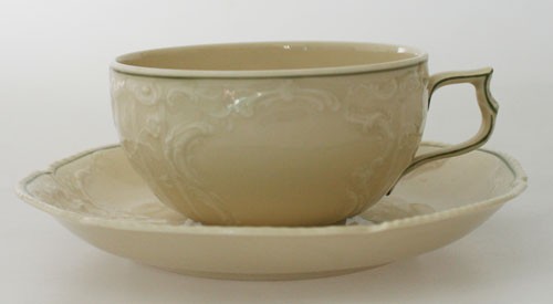 Rosenthal Sanssouci Elfenbein Mit Grunem Rand Teetasse Mit Untertasse Kl Fehler Elfenbein Mit Grunem Rand Sanssouci Dekore Rosenthal Porzellan Markenporzellan24